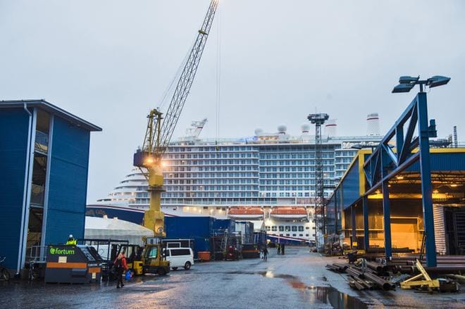 Meyer Turku ostaa ison osan aluksen arvosta kumppaniverkostoltaan. Turun telakka luovutti joulukuussa Mardi Gras-aluksen Carnival Cruise Line -varustamolle. KUVA: Lennart Holmberg