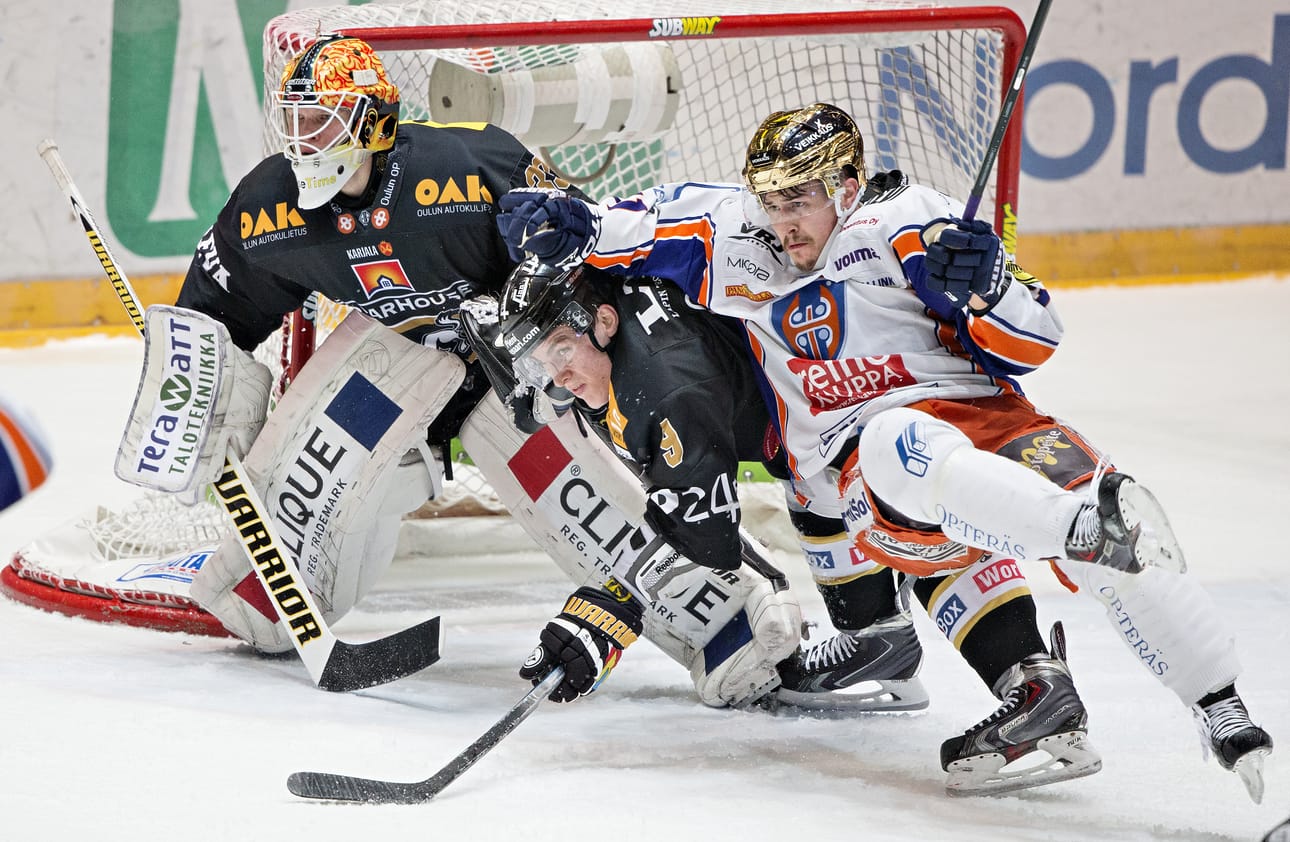 Kärpät voitti ensimmäisen finaalin Oulussa lukemin 2-1.