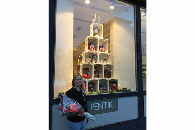 Pentikin myymäläpäällikkö Maarit Suhonen. Kuva: Visit Vaasa