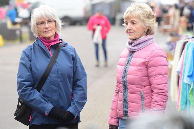 Kuvateksti: Irma Isopahkala ja Mirjam Kalliokoski. Kuva: Cals-Olav Slotte