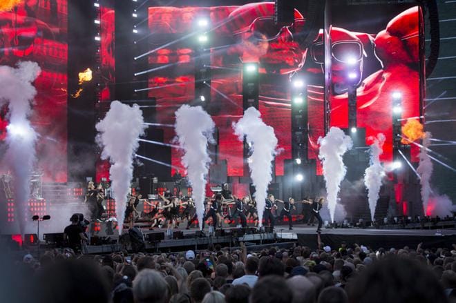 Lahden mäkimonttu oli ääriään myöden täynnä konserttiyleisöä sekä perjantaina että lauantaina. KUVA: Pekka Rautiainen