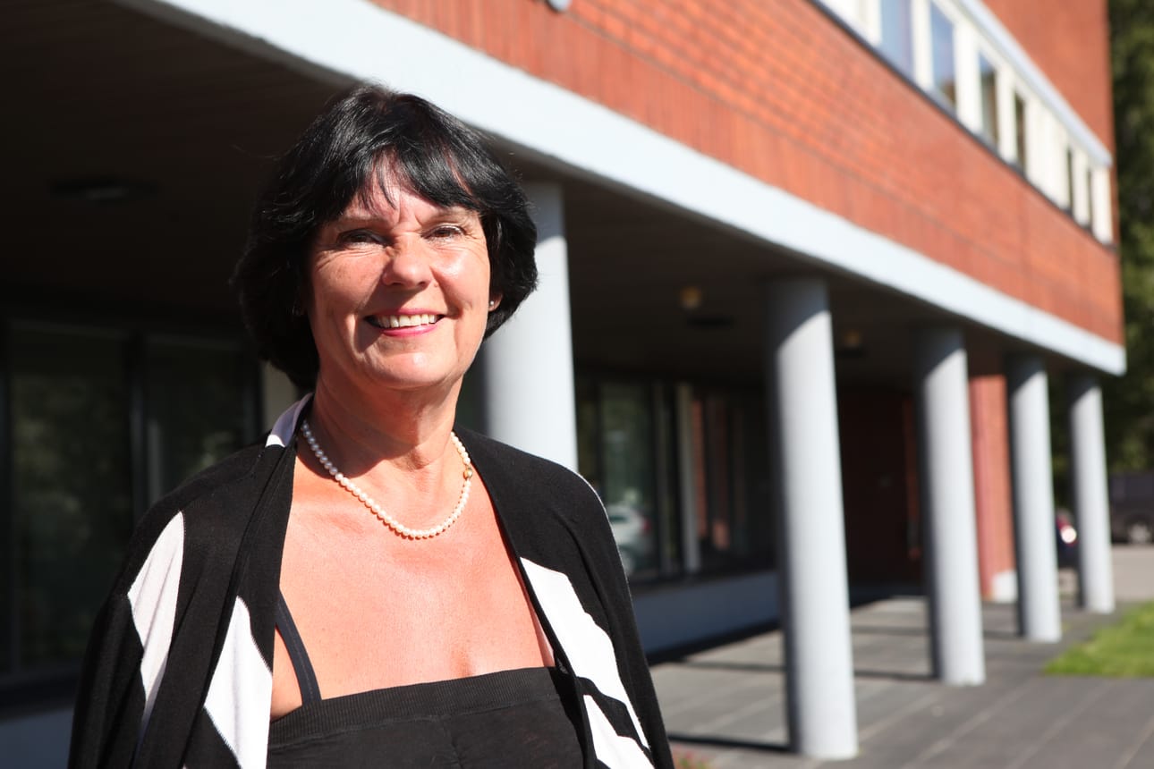 Jos kunnanvaltuusto hyväksyy esityksen, Tita Rinnevaaran virkasuhde päättyy 31.heinäkuuta 2016.