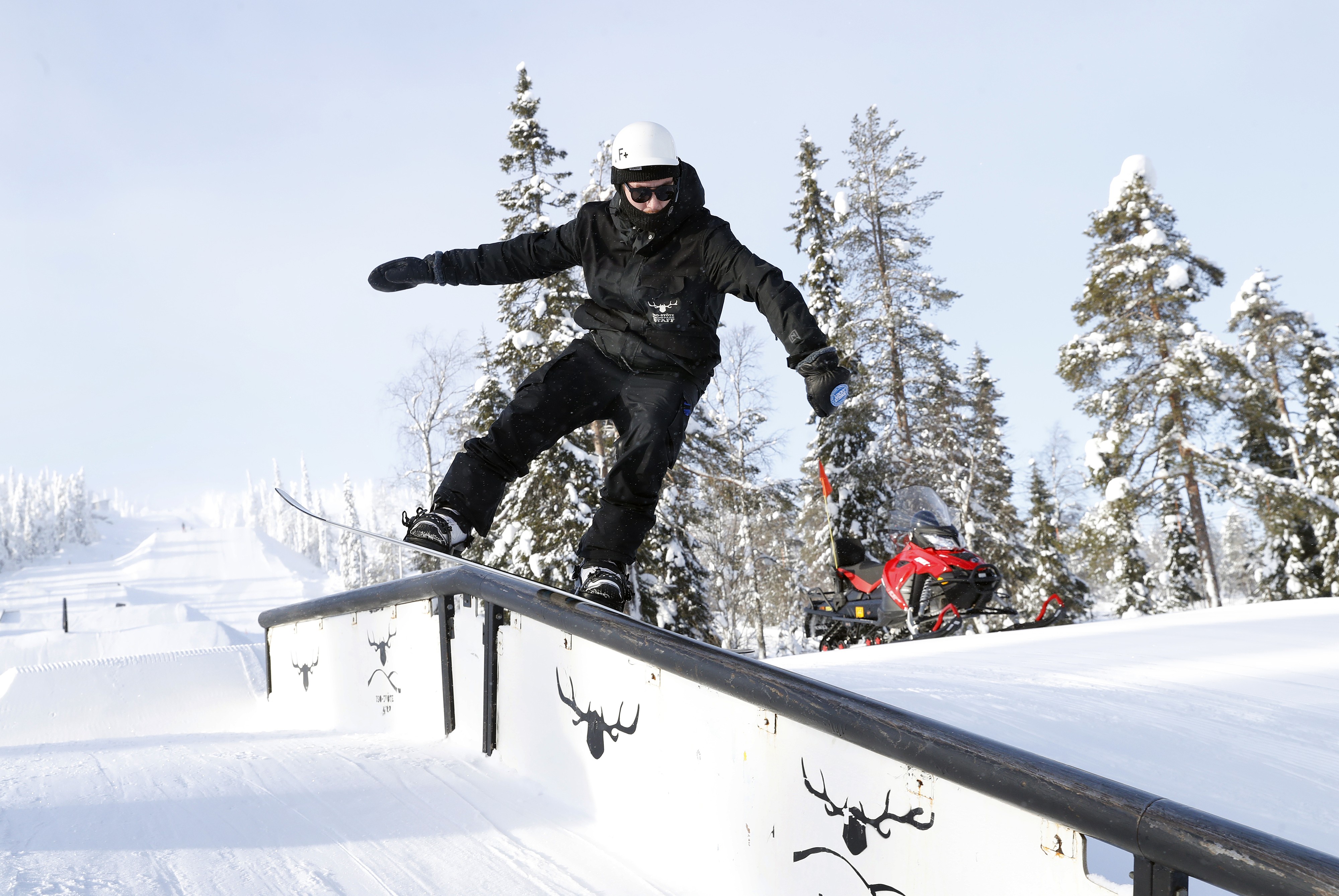 Iso-Syötteen Snowpark on nuorten laskijoiden mieleen. Arkistokuva.