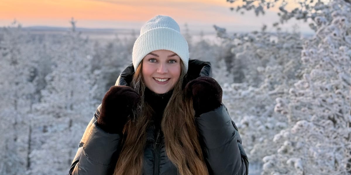 Somealan yrittäjä Riina Koivisto on oppinut, ettei kaikkia lankoja tarvitse pitää käsissään.