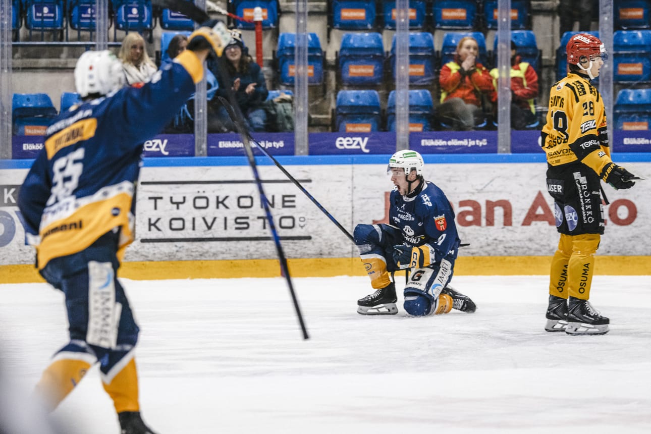 Se on siellä. Evan Boucher laukoi RoKin 3–1-johtoon nollakulmasta.