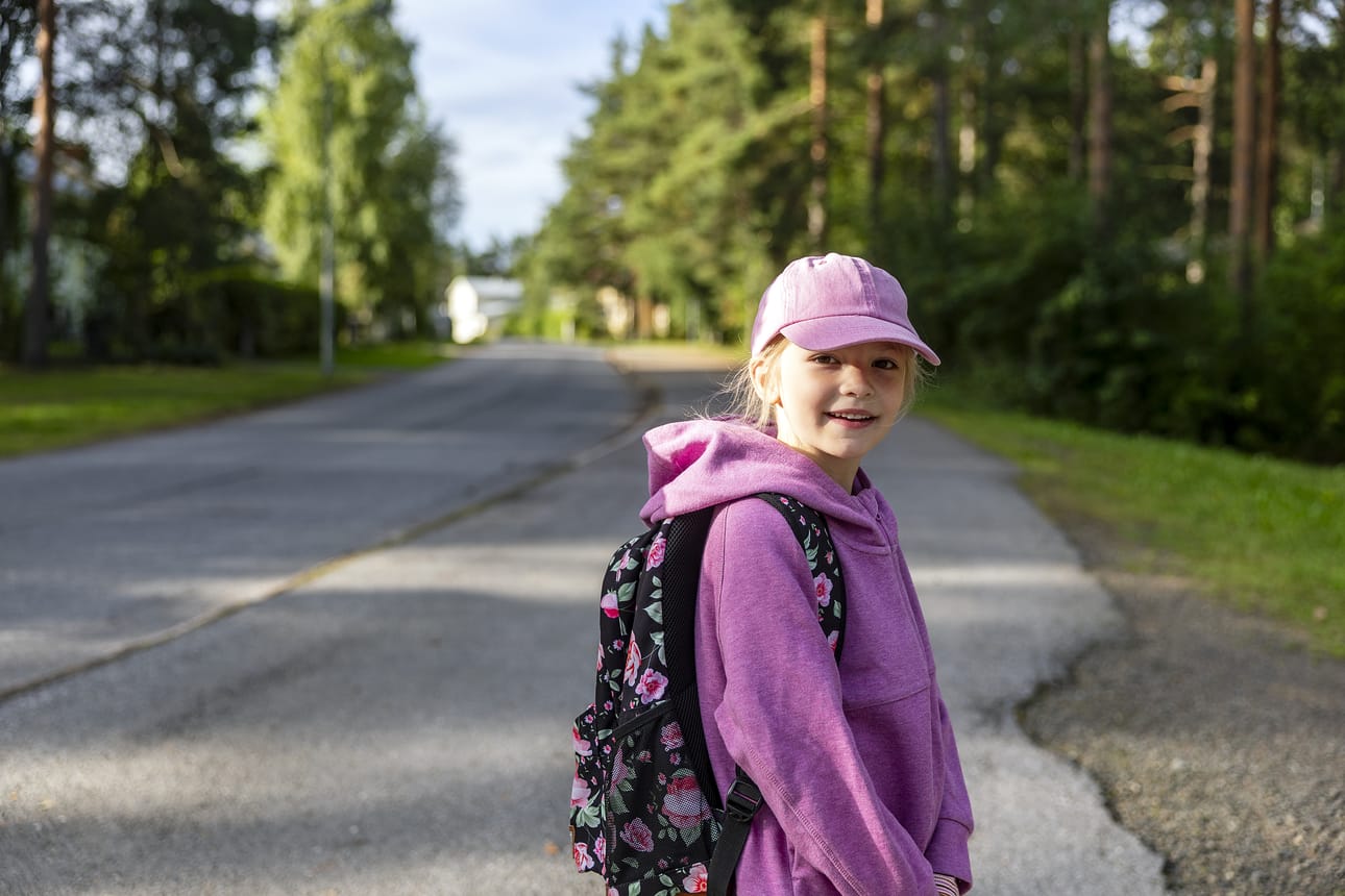 Ensimmäisen luokan Lintulammen koulussa aloittavan Fiina Kuusiston tunnelmat olivat hyvät jännityksestä huolimatta.
