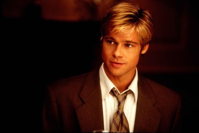 Kuolema ottaa nuoren miehen hahmon (Brat Pitt) ja yrittää sulautua kuolevaisten joukkoon elokuvassa Saanko esitellä: Joe Black. KUVA: Frii
