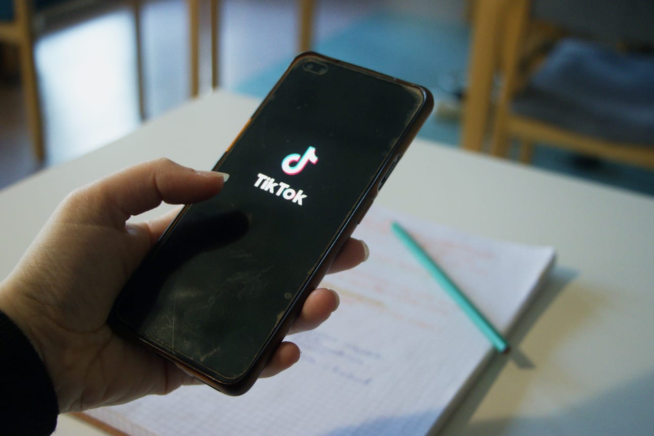 TikTok on monelle nuorelle koukuttavin sosiaalisen median sovellus.