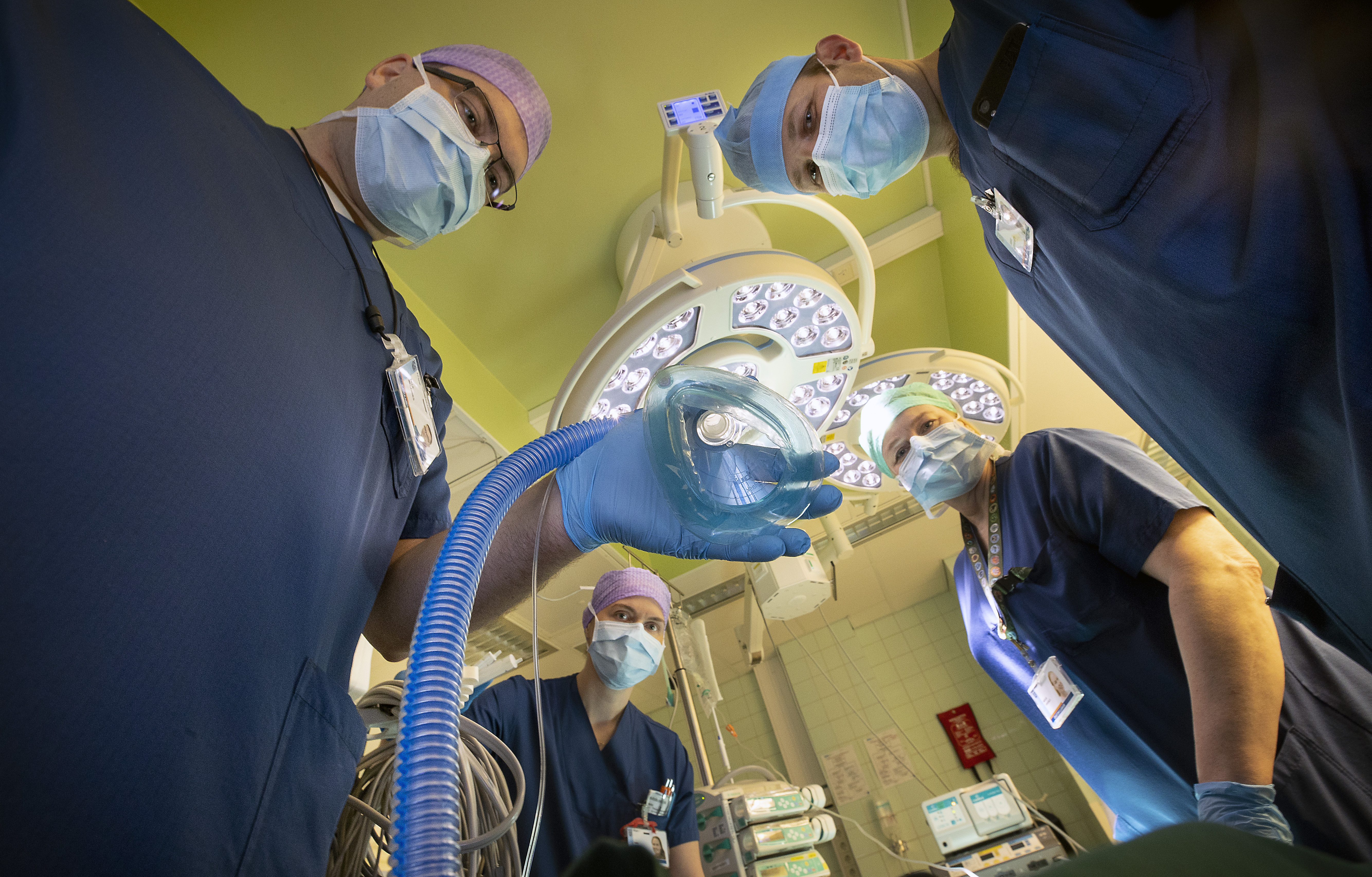 Nukutus on mullistava kokemus, joka pelottaa lähes kaikkia potilaita – menimme leikkaussaliin selvittämään, mitä meille anestesiassa tehdään