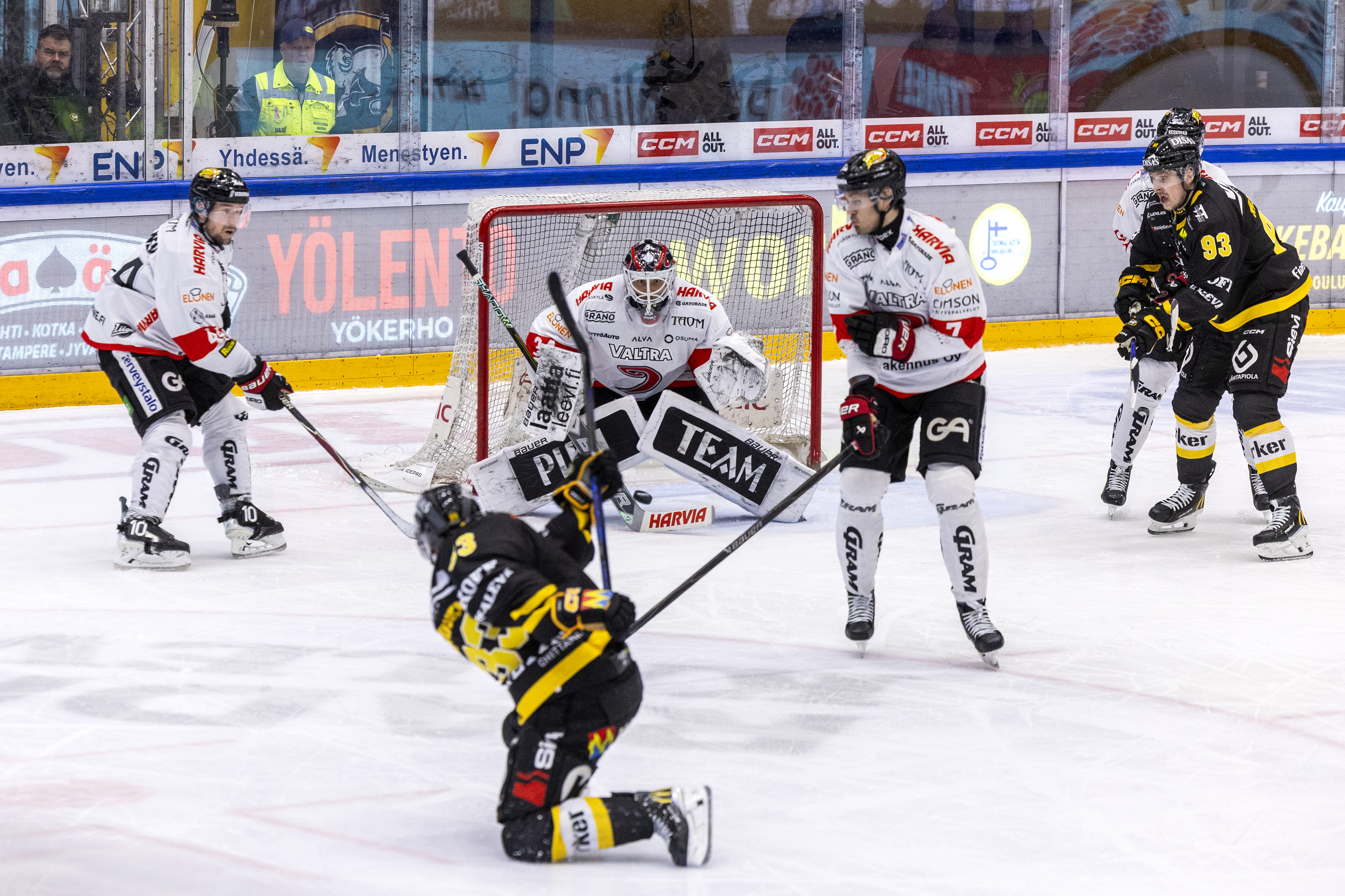 LK Live: Kärpät mittaa tasoaan vieraskentällä, kohtaa JYPin Suolahdessa – katso valmistava ottelu suorana torstaina kello 18