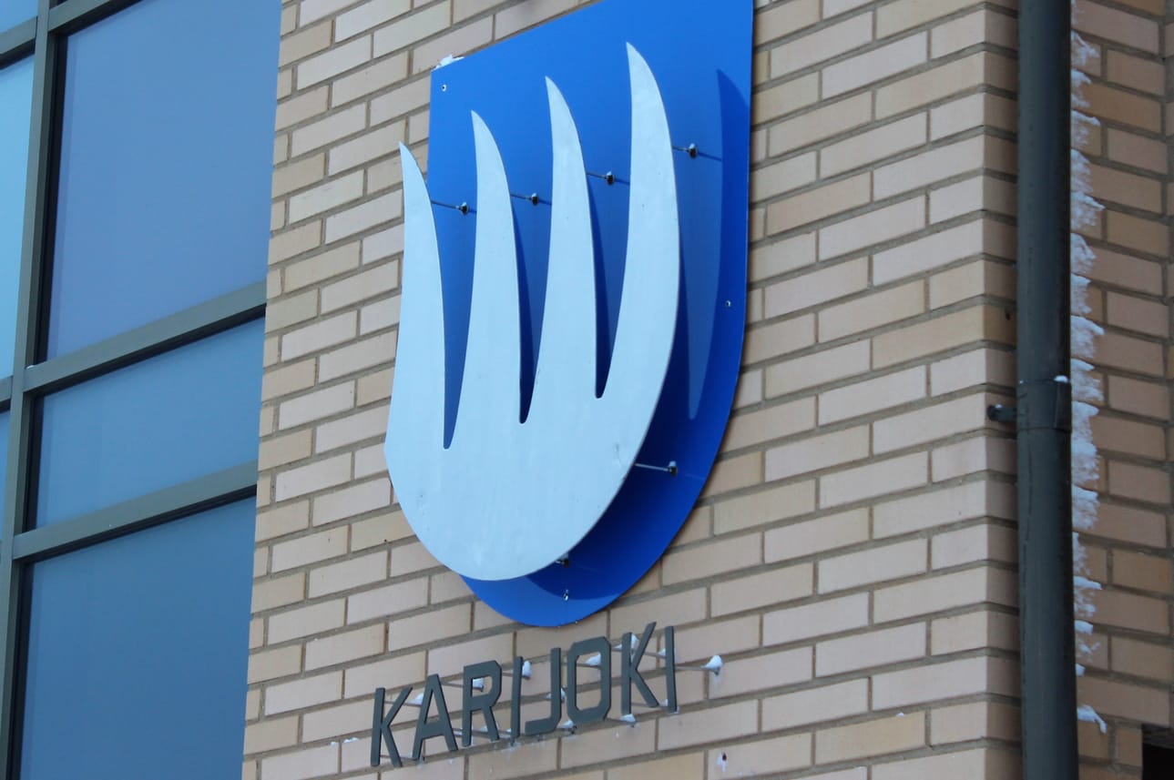 Karijoen kunnan sivistystoimi on hakenut opettajia ja koulunkäynnin ohjaajaa.