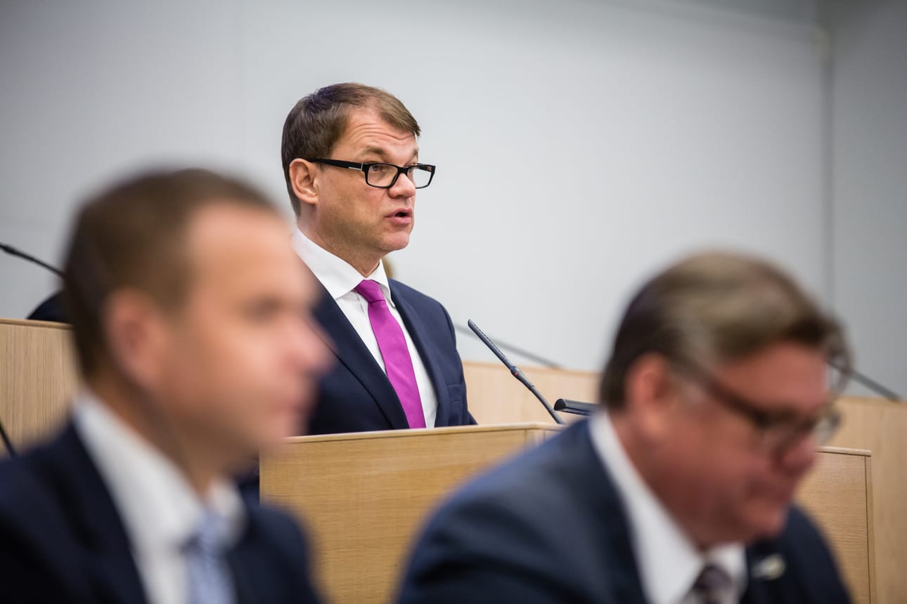 Pääministeri Juha Sipilän (kesk.) hallitus teki linjauksen työttömien kolmen kuukauden välin järjestettävistä määräaikaishaastatteluista.