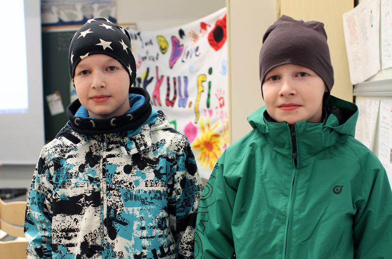 Jaako ja Joose Lumijärvi


&rdquo;Kyläkouluja tarvitaan ettei lasten tarvitsisi mennä 

bussilla kouluun.&rdquo;