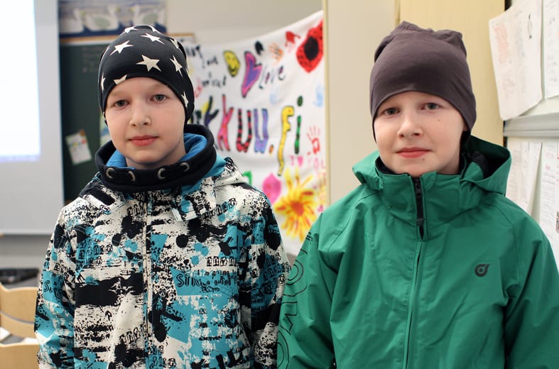 Jaako ja Joose Lumijärvi ”Kyläkouluja tarvitaan ettei lasten tarvitsisi mennä bussilla kouluun.”