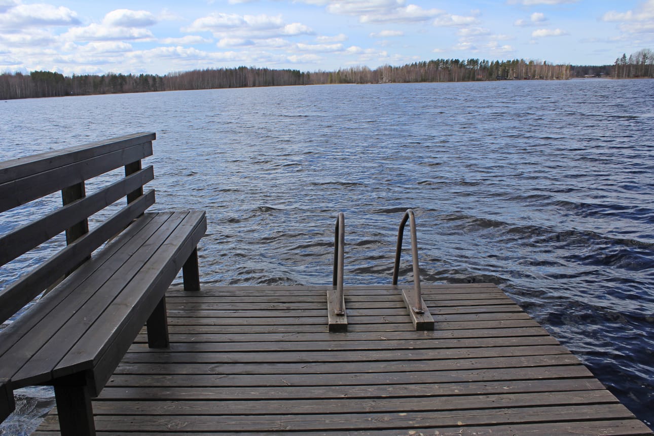 Kuorasjärvi ry:n järjestämä yleisötilaisuus pidetään Sydänmaalla Kuorasjärven kartanossa ensi viikon lauantaina. Arkistokuva.