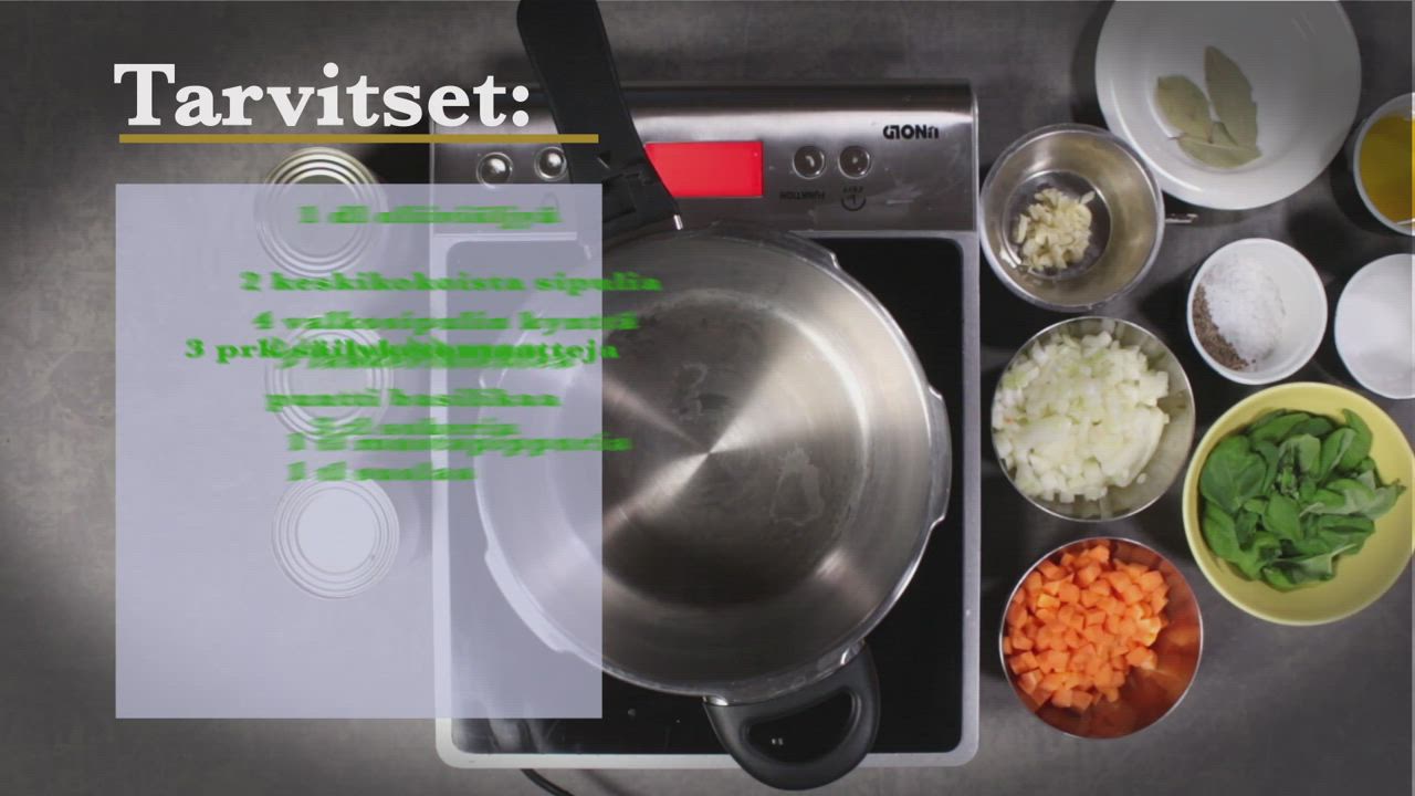 Näin valmistat tomaattikastikkeen