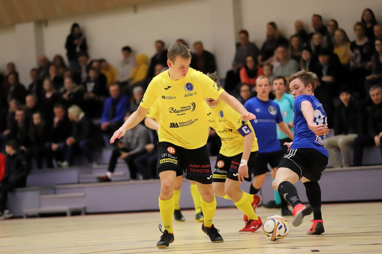 Aleksi Kylmälä kävi pelaamassa tutussa hallissa kaksi AS Moonin kotipeliä. Ensi viikolla kausi jatkuu liigassa Sievi Futsalin mukana.