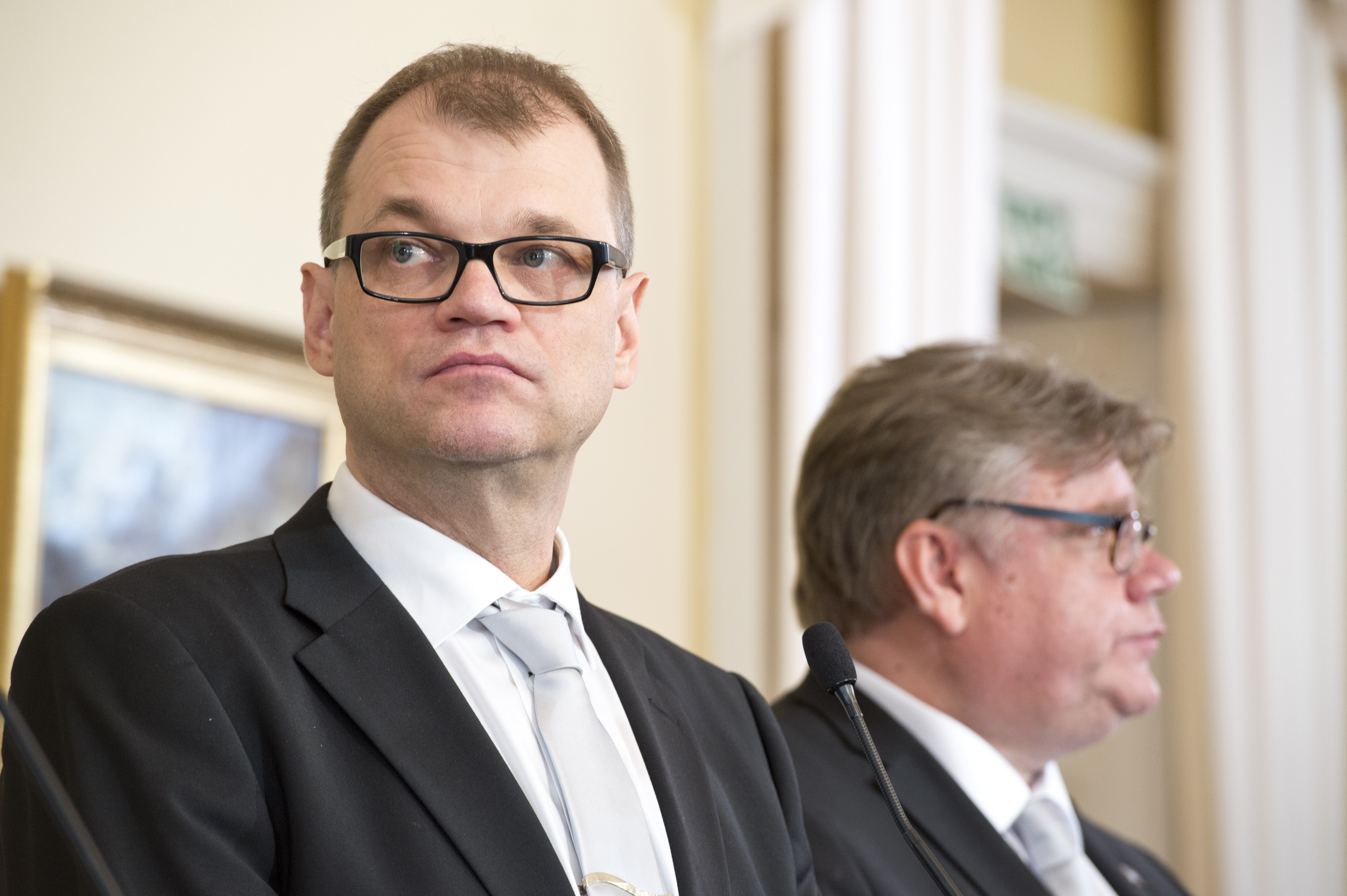 Juha Sipilän hallitus on perunut jo poikkeuksellisen monta päätöstä ja ehdotusta.