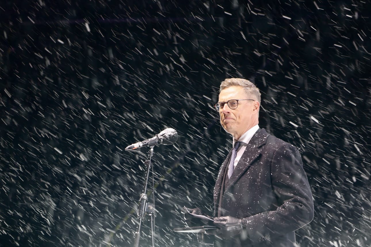 Tasavallan presidentti Alexander Stubb tarjosi avajaispuheessaan kulttuuripääkaupunkivuodelle englanninkielistä tunnuslausetta: "Oulu – even cooler than you think".