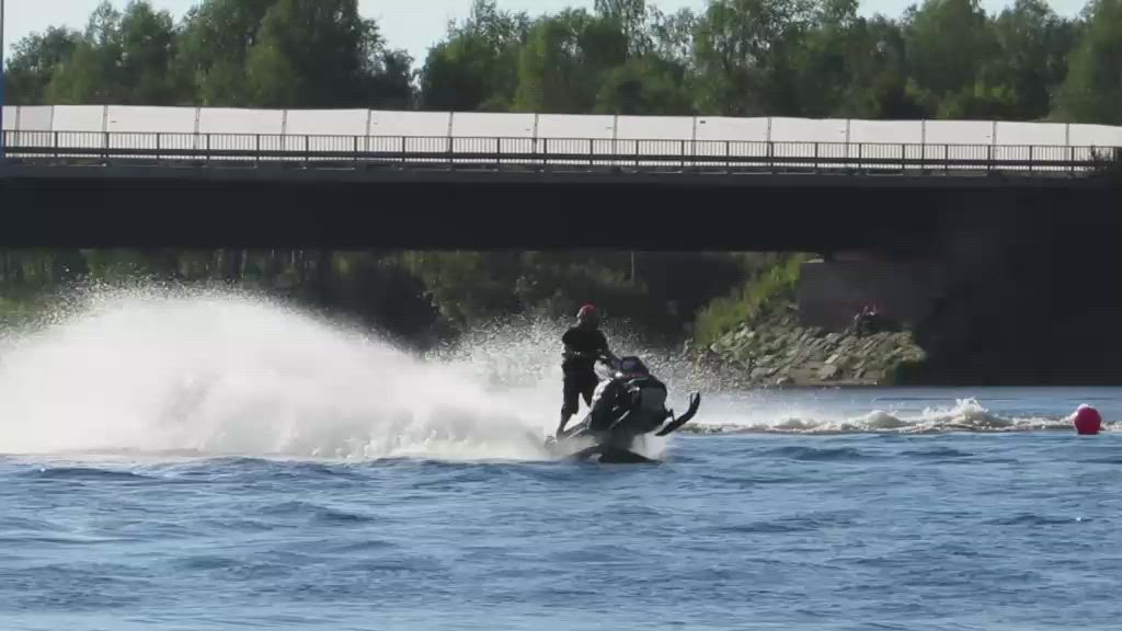 Ivalon watercross 2018