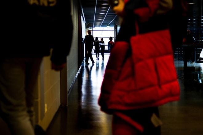 Aluehallintovirastot voivat määrätä muun muassa kokoontumisrajoituksia. ARKISTOKUVA: EMILIA KANGASLUOMA