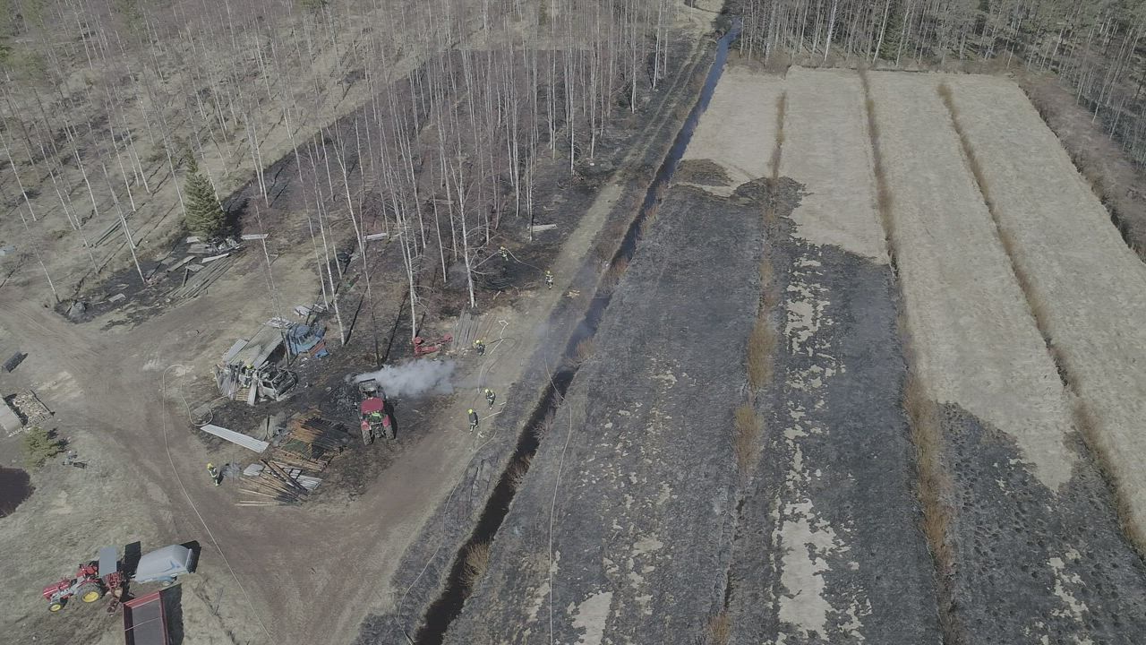 Peltoa ja metsää paloi Pyhäjoen Kopistossa