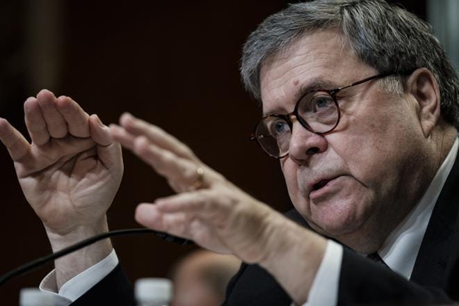 William Barr piti tiedotustilaisuuden ennen Mueller-raportin julkaisua. KUVA: PETE MAROVICH / EPA