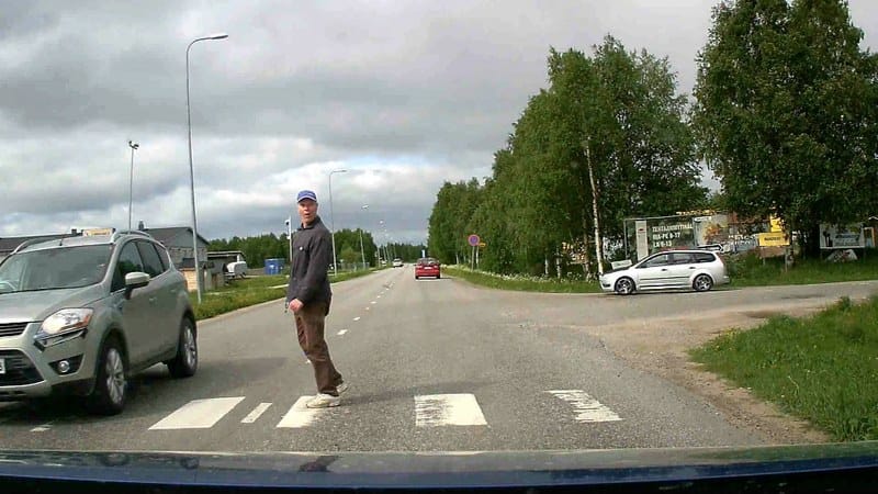 Kuvakaappaus videolta.