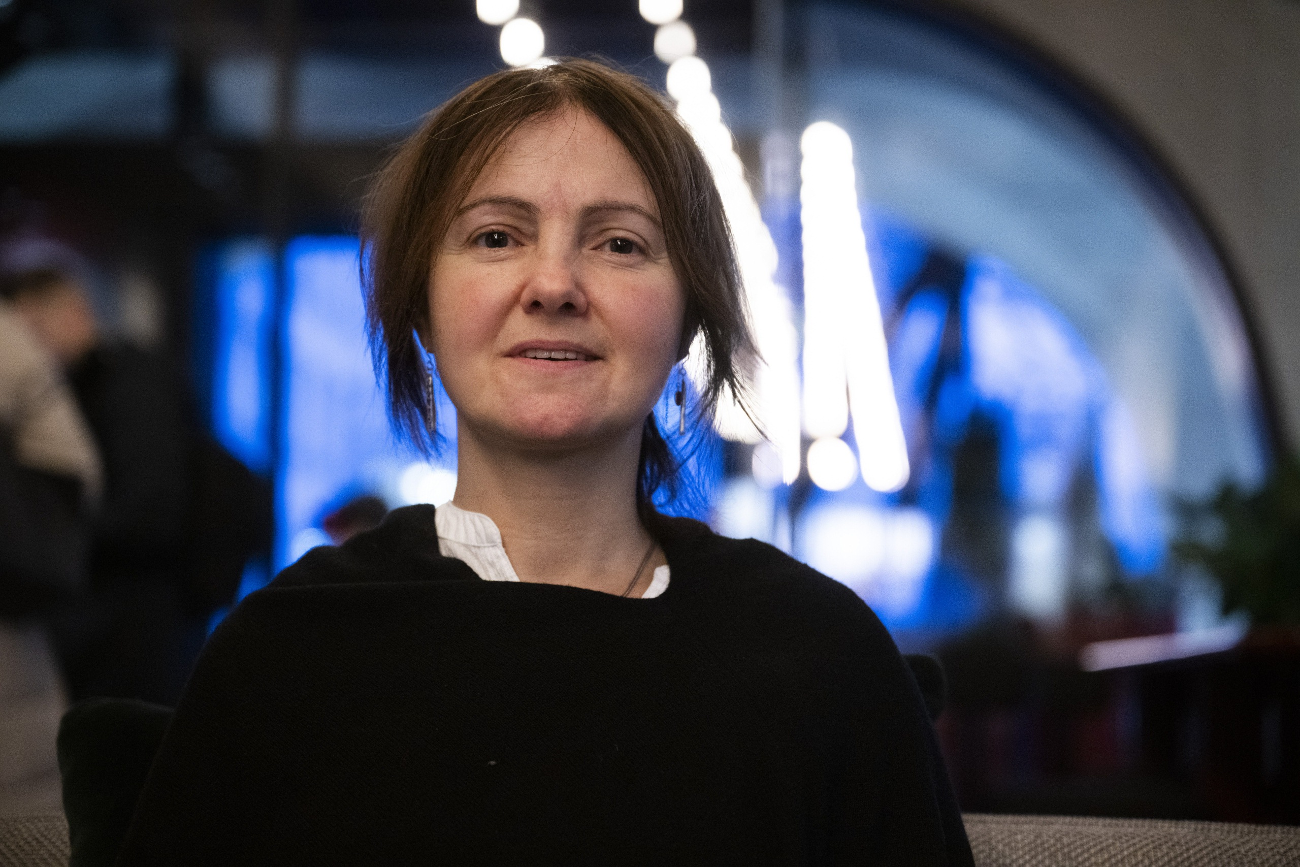 Venäjällä kielletyn Memorial-järjestön edustaja Aleksandra Polivanova vierittää Ukrainan sodasta syytä myös tavallisten venäläisten harteille: "Olen osavastuussa tästä"