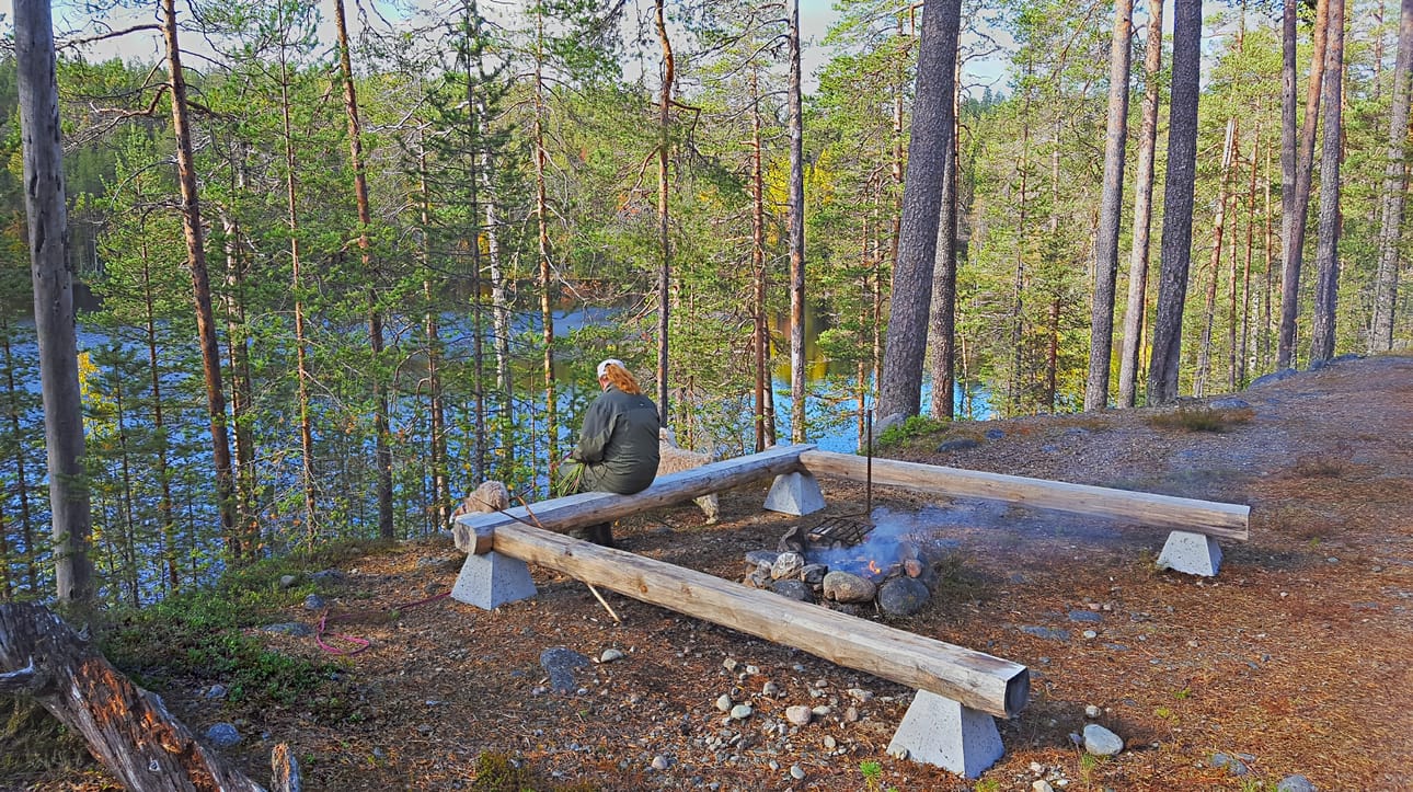Konttaisen huipulta avautuu huikaisevat näköalat.