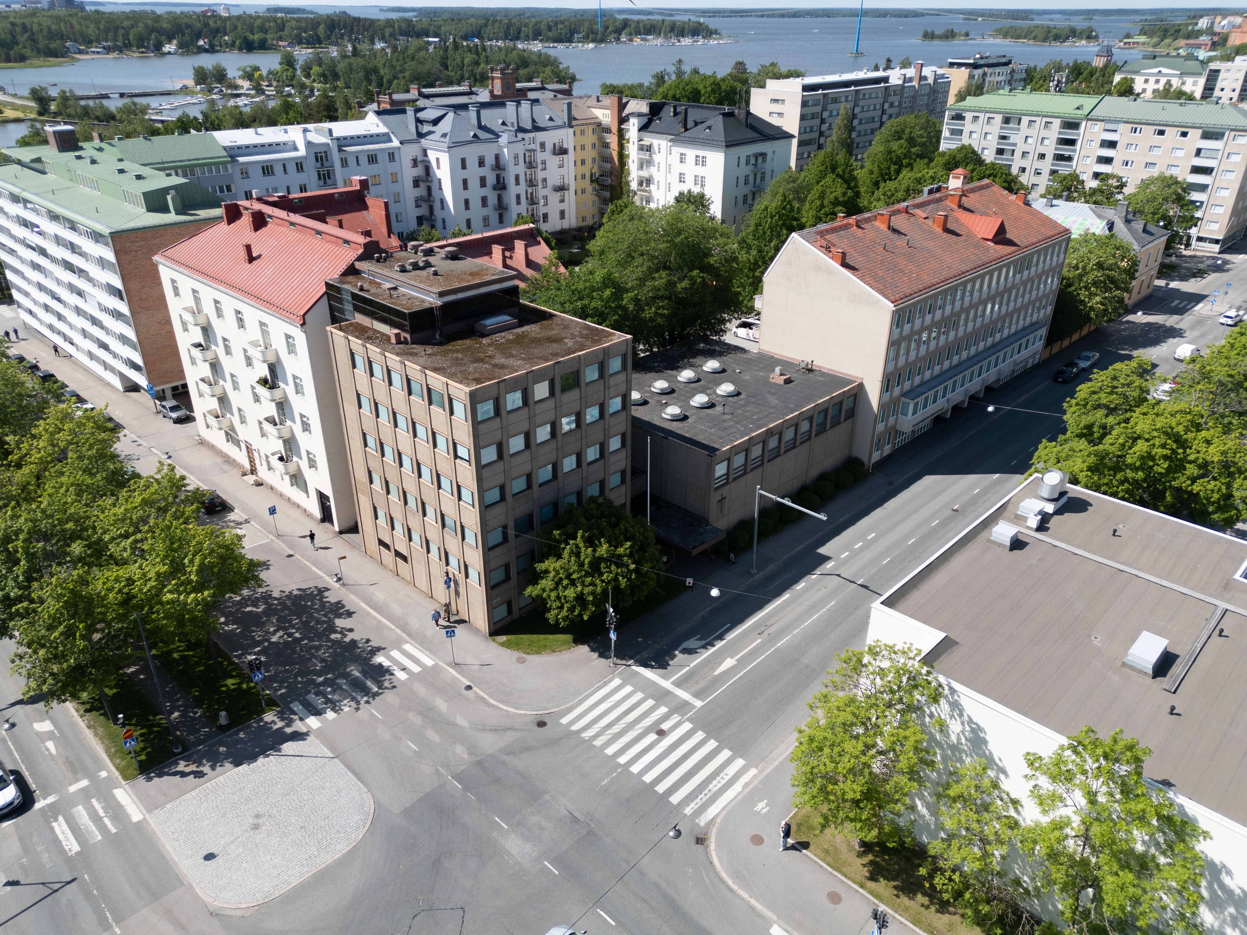 Keskeisen korttelin asemakaavaa muutetaan Vaasassa – Seurakuntayhtymä maksaa kaupungille yli puoli miljoonaa