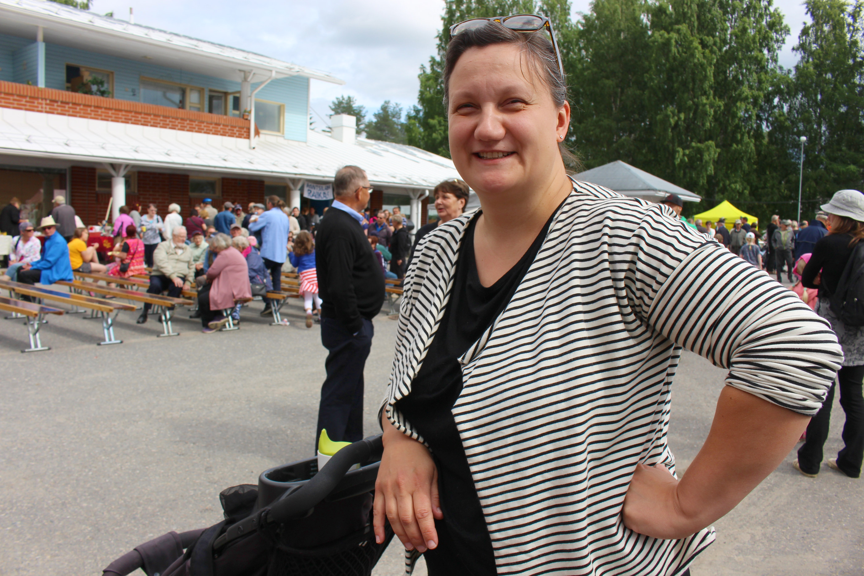 Anna- Maaria Keränen piti kotikylällään ensimmäisen julkisen puheensa.