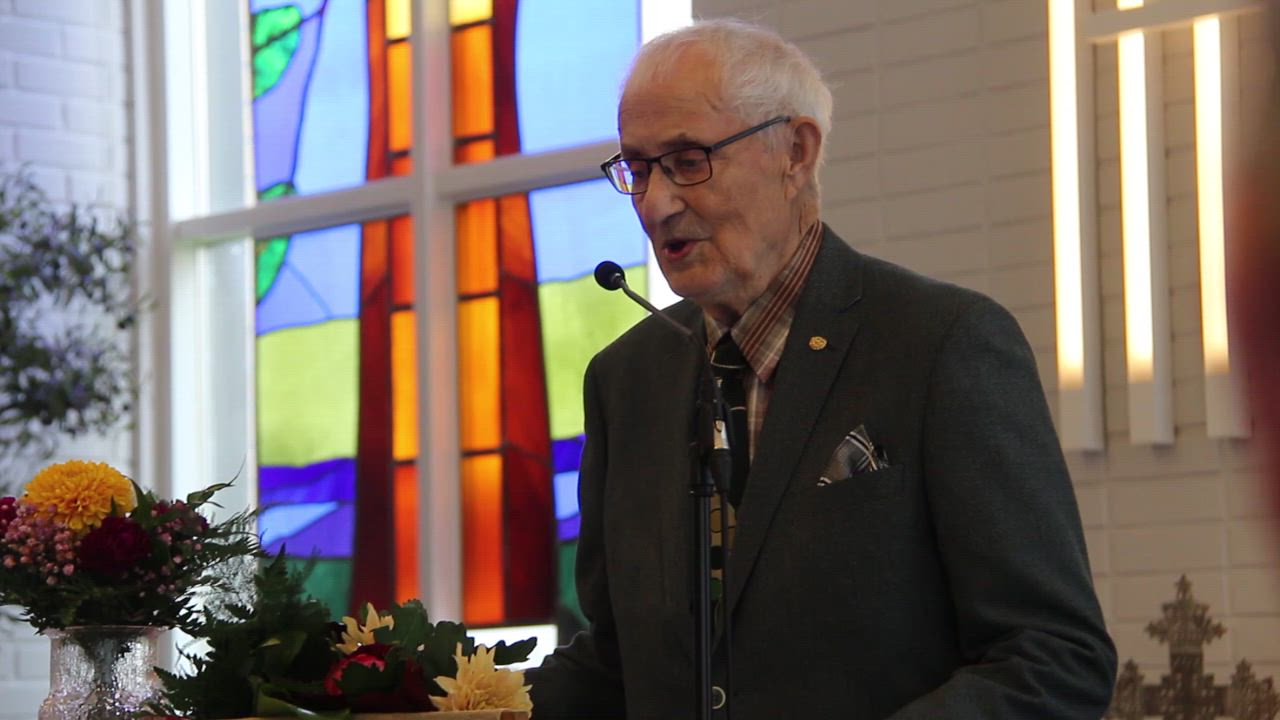 "Onkivavan päässä on liero. Se on mun mies." – Kuuntele Erkki Männistön hupaisa tarina