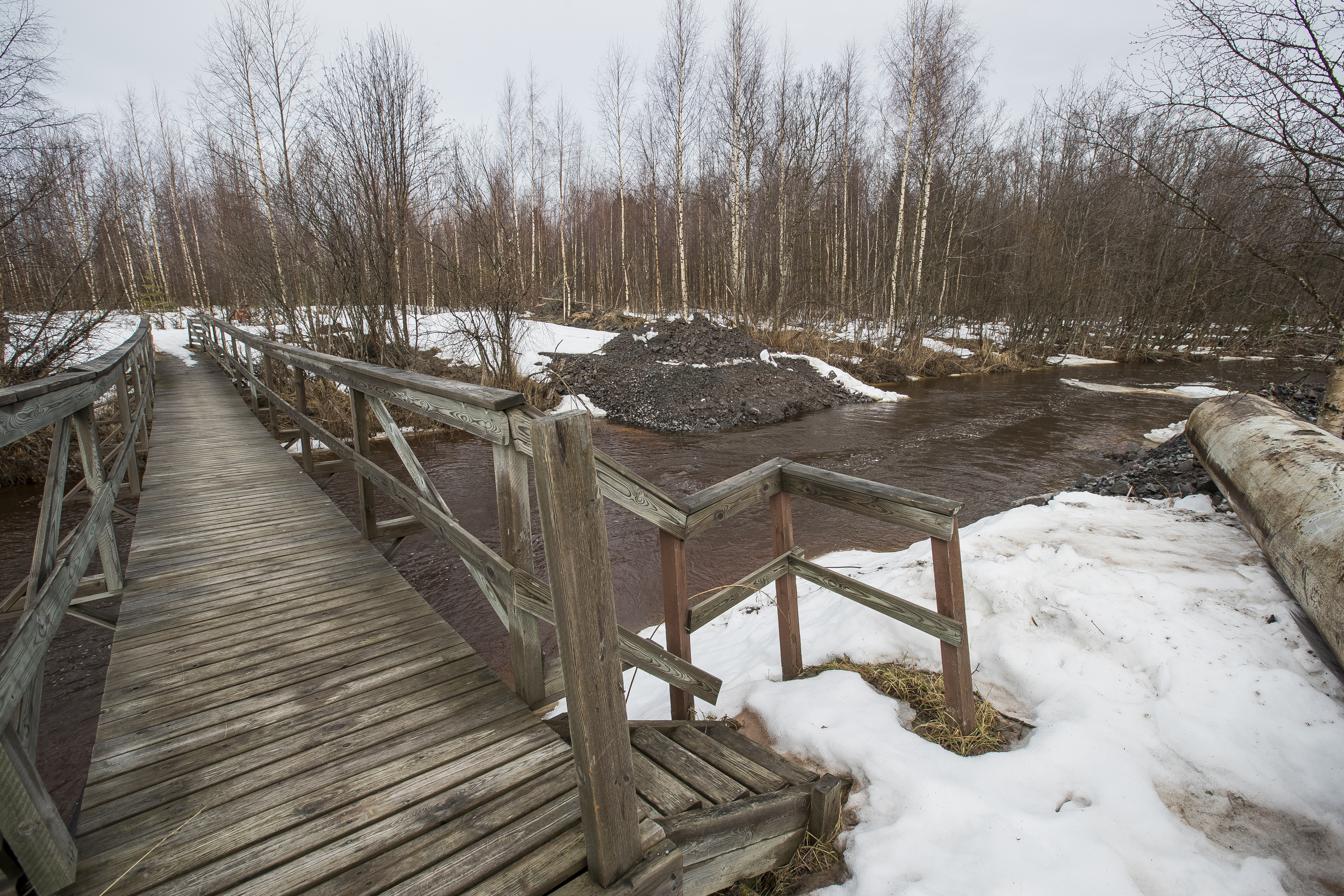 Pyhäjoki tulvii
tulva
Pyhäjoki
kevät