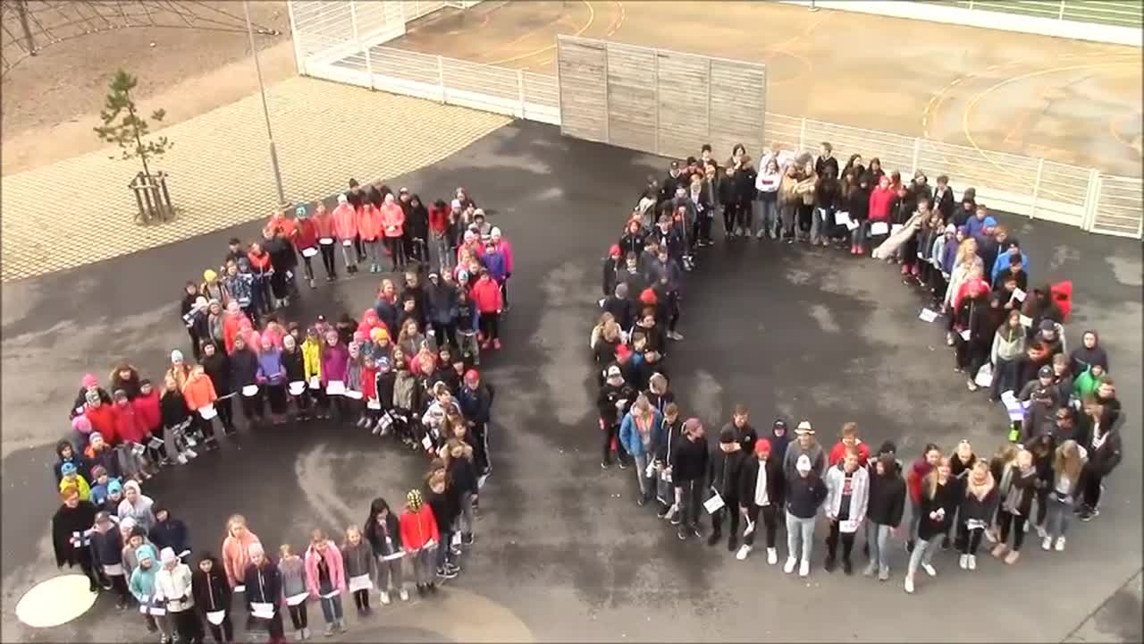 Kastellin koululla kajautettiin onnittelut Ahtisaarelle