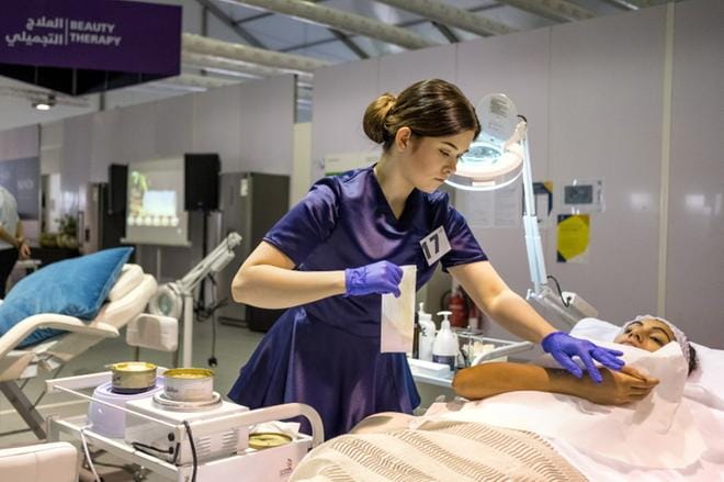 Iida Haveri kilpaili kauneudenhoidon maailmanmestaruudesta Abu Dhabissa. KUVA: WORLD SKILLS