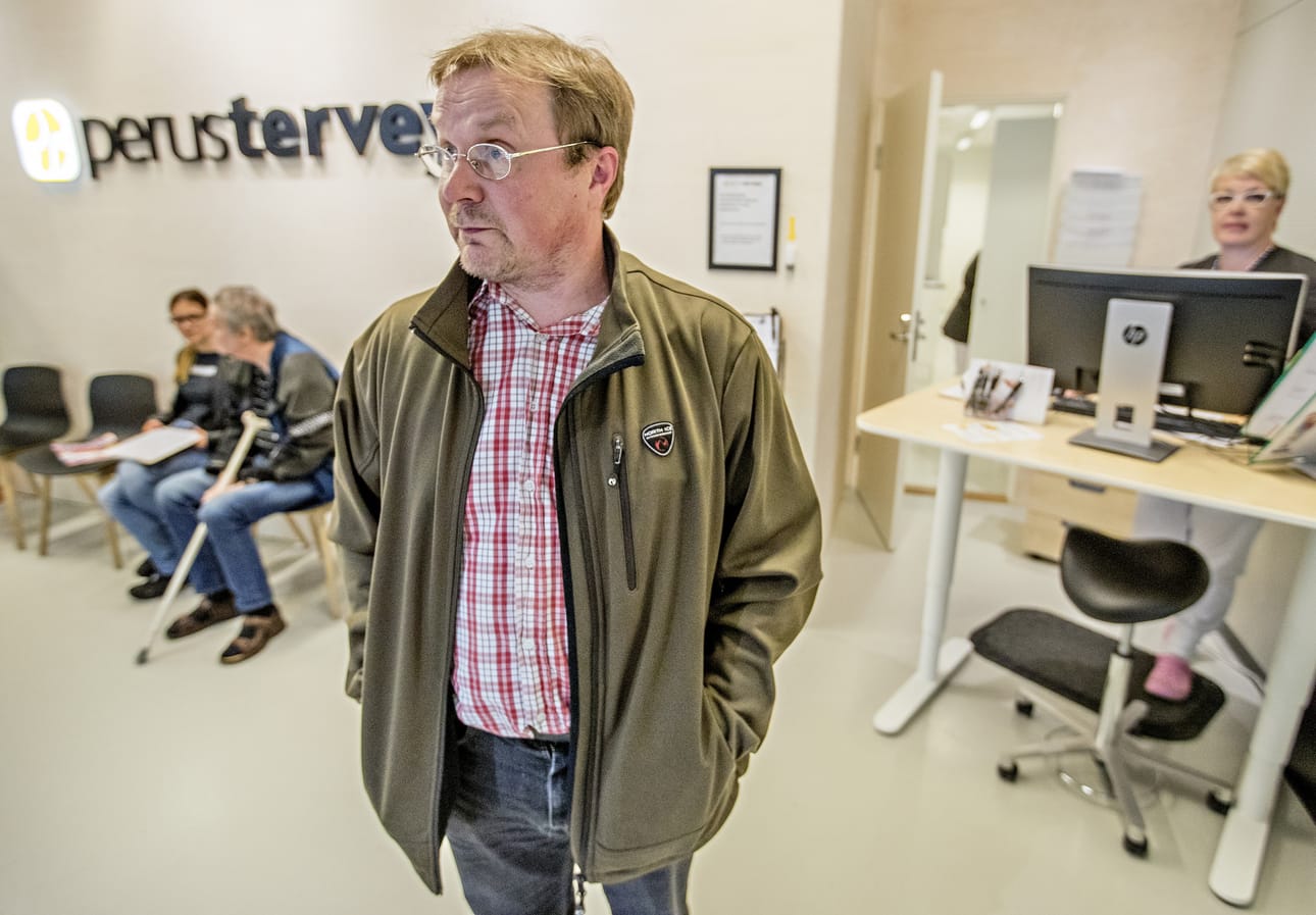 Oulun Ideaparkissa asioinut Heikki Mossorin valitsee lääkäripalvelunsa hinnan sekä palvelun helppokäyttöisyyden ja saatavuuden perusteella.