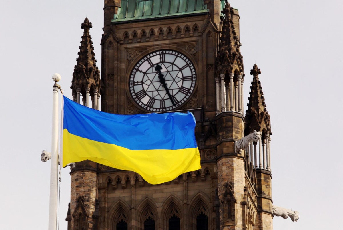Kanada on päättänyt helpottaa Ukrainasta sotaa pakenevien ihmisten väliaikaista asumista maassa. LEHTIKUVA / AFP