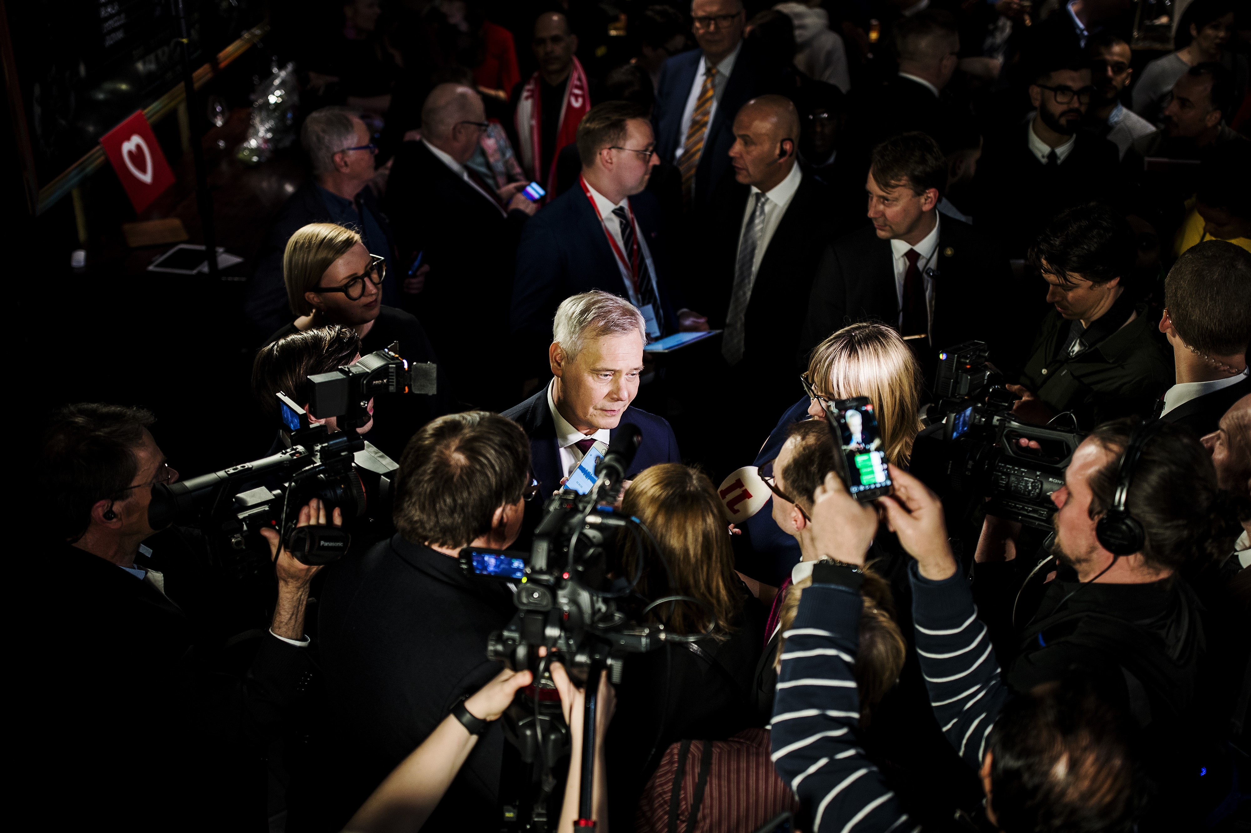 Pääministeri Antti Rinteen puolue sdp sai vaalivoiton huhtikuussa. Yksi Rinteen hallituksen kovimmista tavoitteista on työllisyysasteen nosto 75:een.