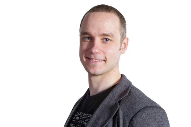 Toimittaja Markku Uhari.