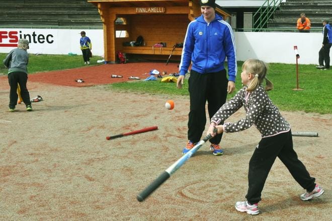 Perinteinen pesiskoulu alkaa ensi viikolla. Arkistokuva: Terhi Kaaranka.
