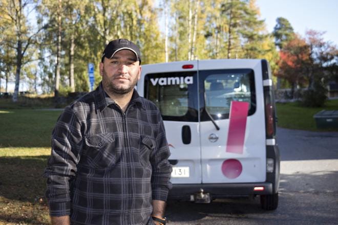 Shakwahan Fateh toimi tiistaina koulutuksensa ja luonteensa mukaisesti. – Sankari en ole, hän sanoo tiukasti. KUVA: JARI JURKKA