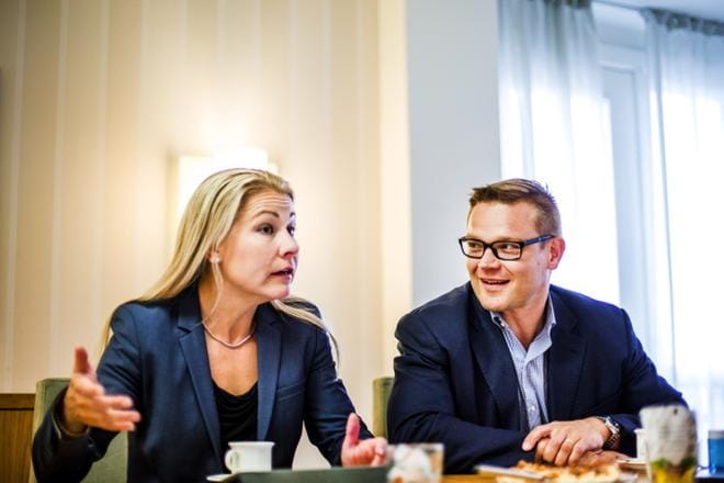 Kansalaispuolueen varapuheenjohtaja Piia Kattelus ja puheenjohtaja Sami Kilpeläinen kertovat, että puolueen jäsenyys on avattu kaikille, mutta vaativat puolueeseen sitoutumista siihen liittyviltä jäseniltä. ARKISTOKUVA: KRISTA LUOMA
