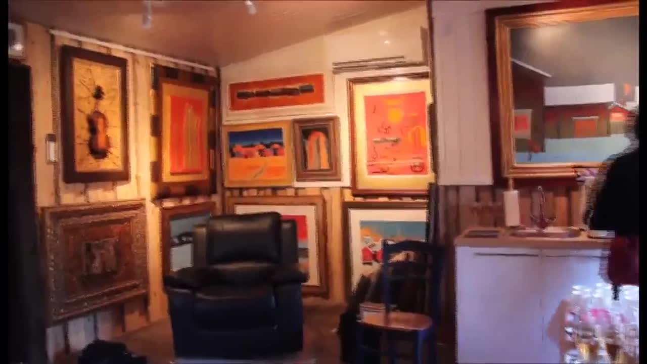 Virtuaalimatka Kai Pajalan taidegalleriaan.