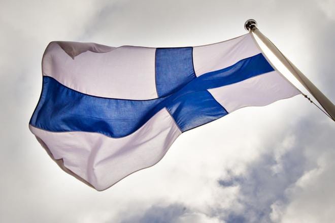 Suomen kansalaisuus myönnettiin viime vuonna yli 12 000 hakijalle. Migri hylkäsi hakemuksen runsaalta parilta tuhannelta. KUVA: Nina Susi