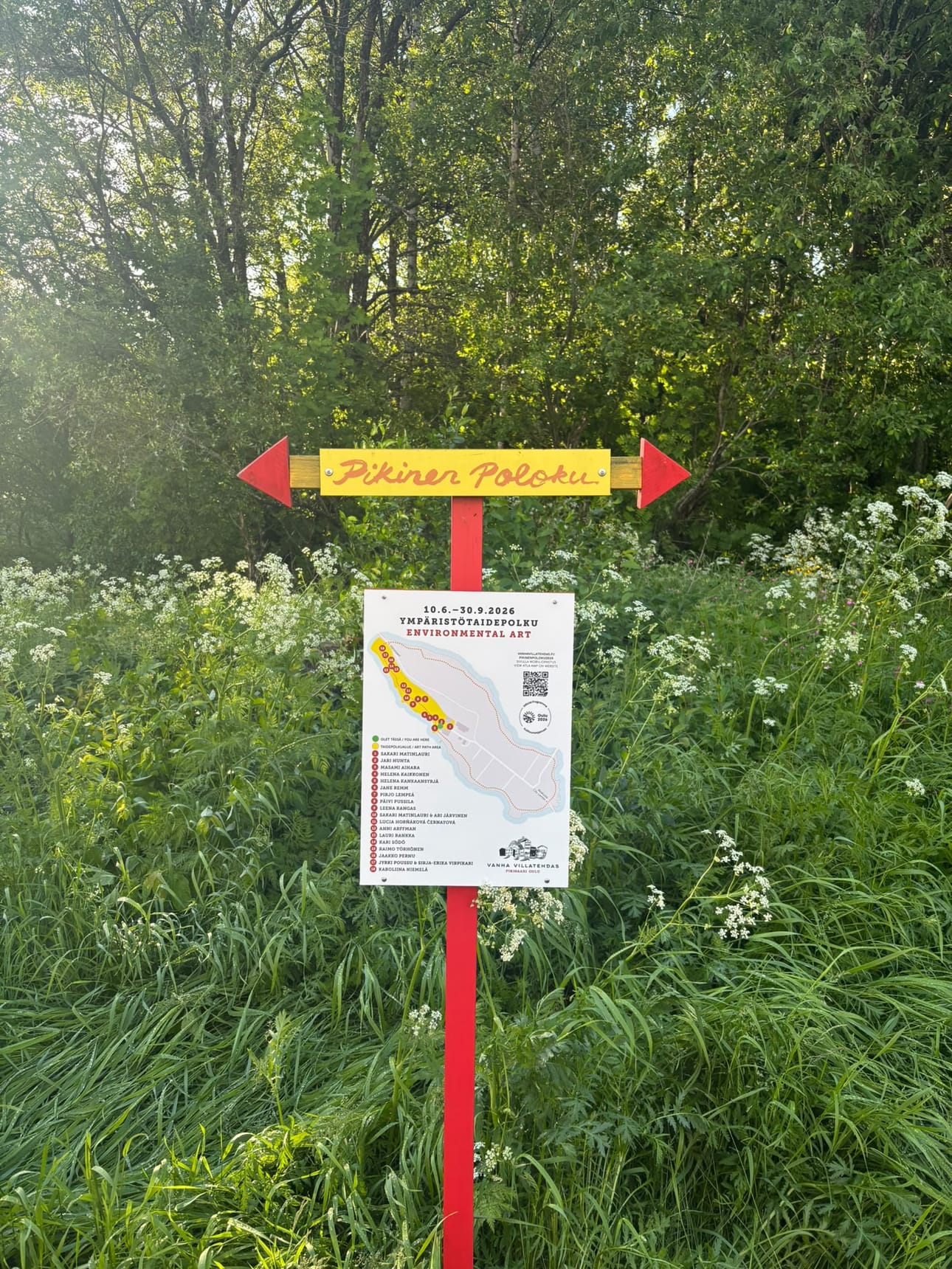Pikisen Poloku -ympäristötaidepolun voi kokea 30.9. asti.