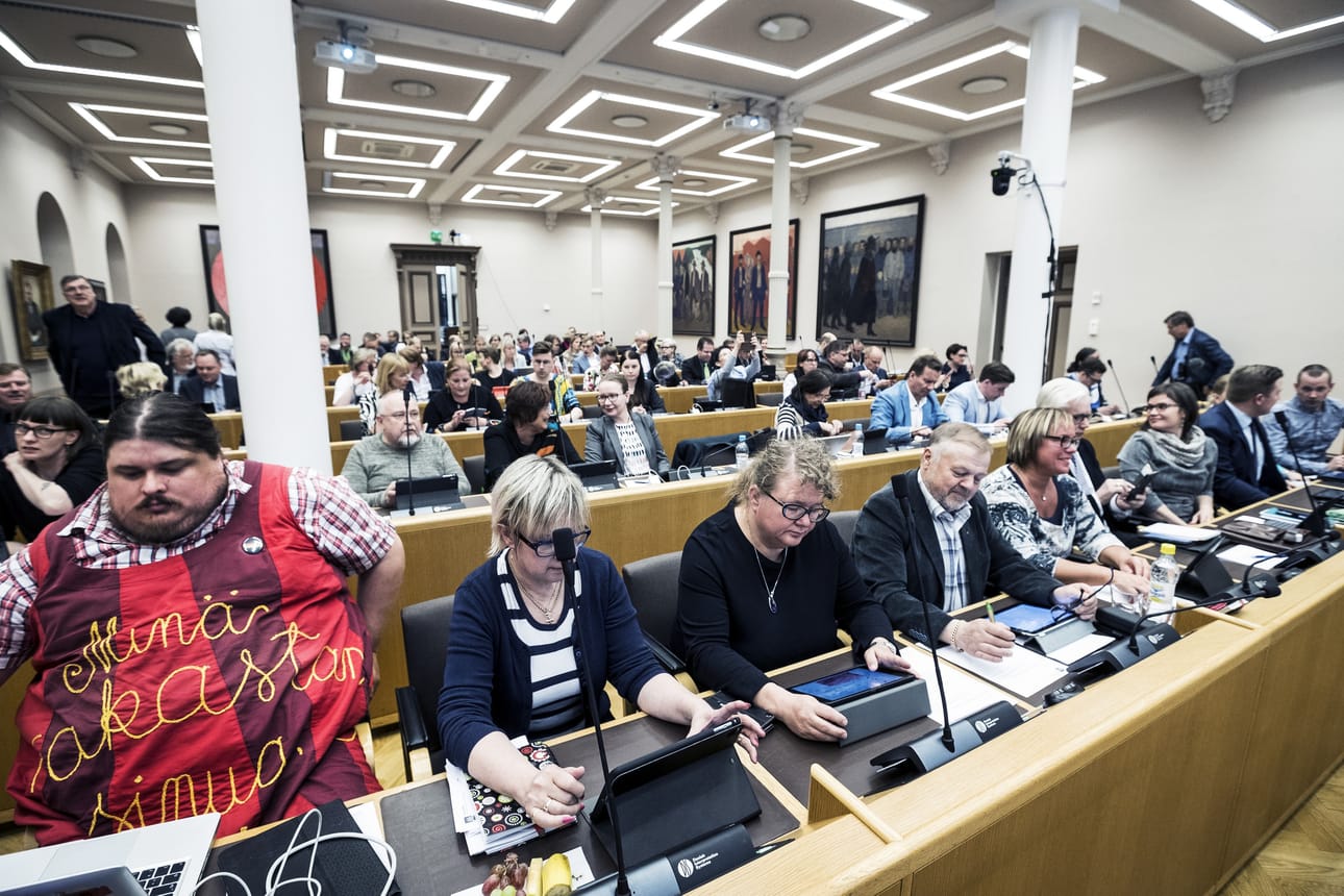 Useat Oulun kaupunginvaltuutetut ovat saaneet uhkauksia. Arkistokuva.
