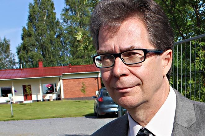 Soinin kunnanvaltuusto myönsi Stefan Sundbergille tämän oman irtisanoutumisilmoituksen mukaisesti eron Soinin kunnanjohtajan virasta. Kuva: Reijo Heikkilä