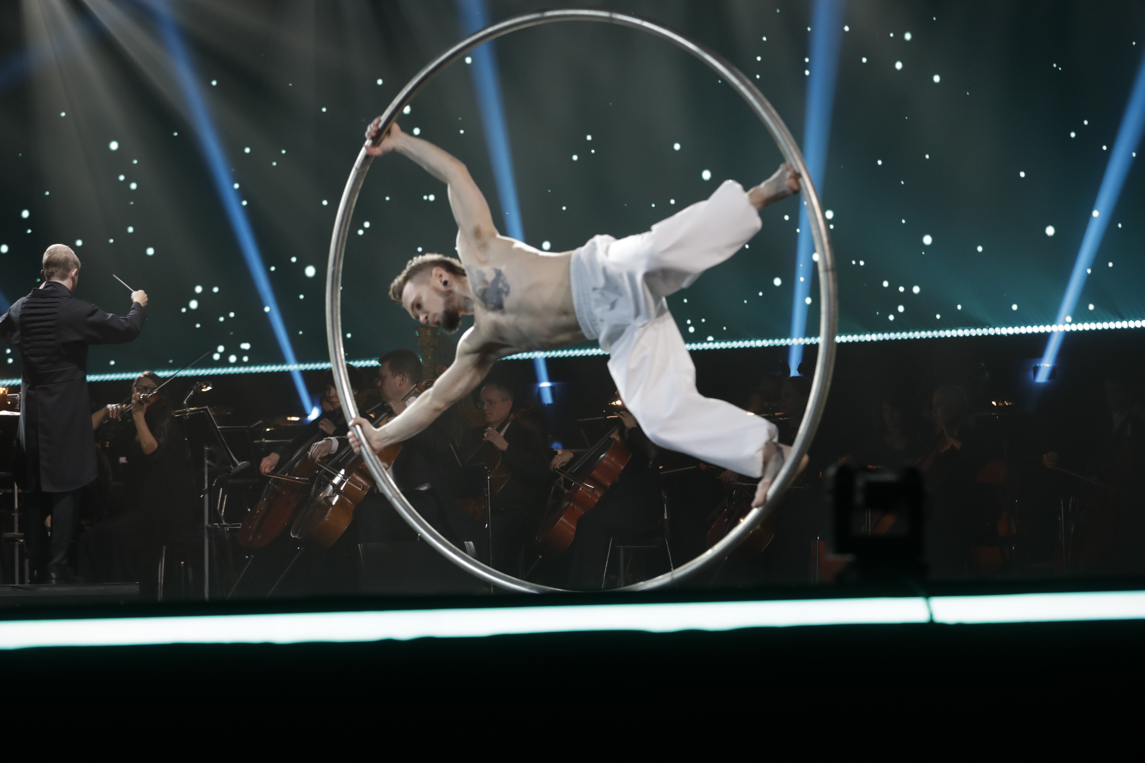 Juhlassa nähtiin huimia esityksiä.