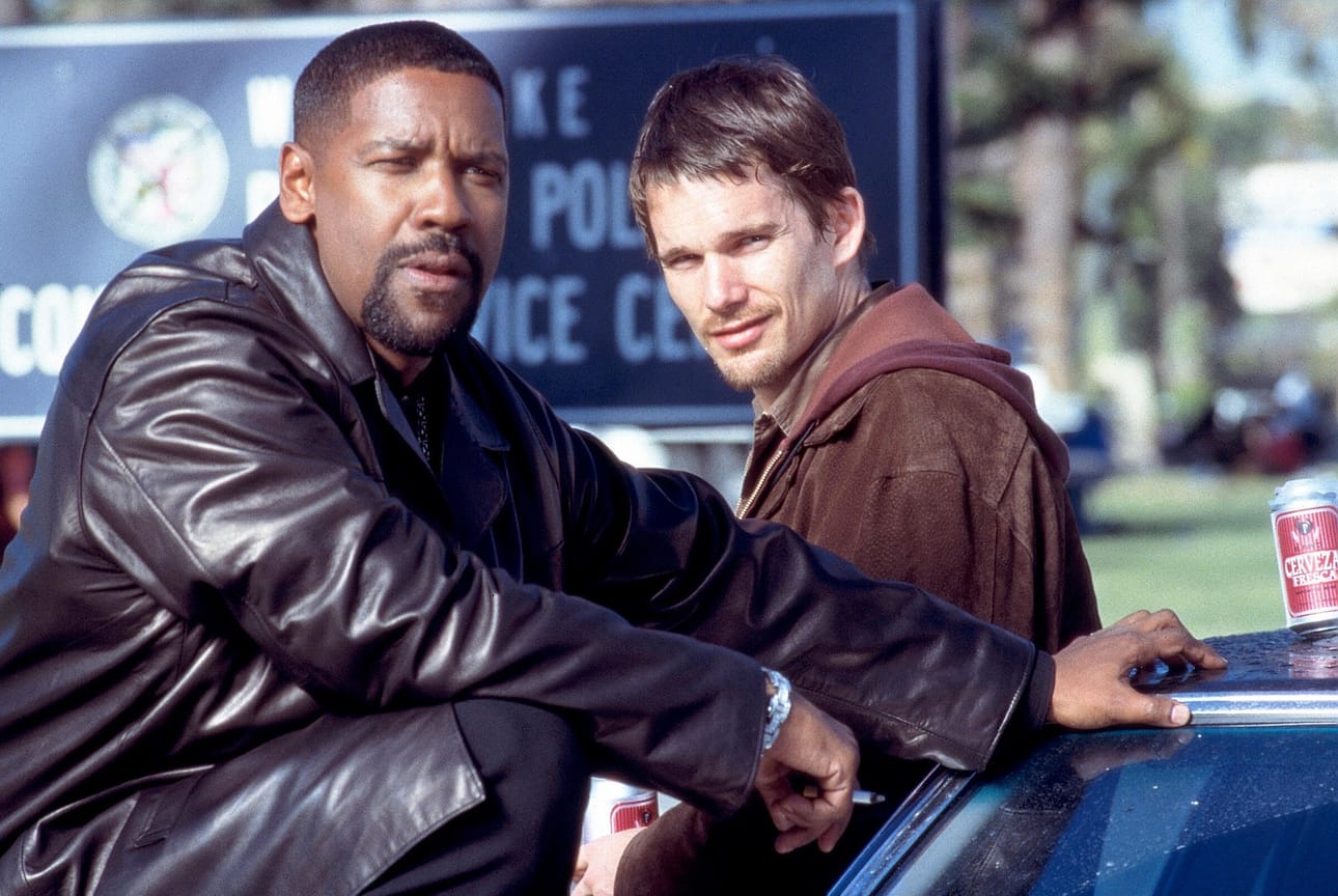Training Day -elokuvassa Denzel Washington esittää huumekyttää, joka perehdyttää nuoremman kollegan (Ethan Hawke) työn saloihin.